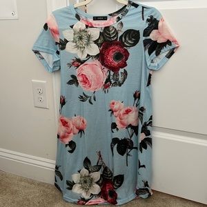 Floral t-shirt dress from Shein